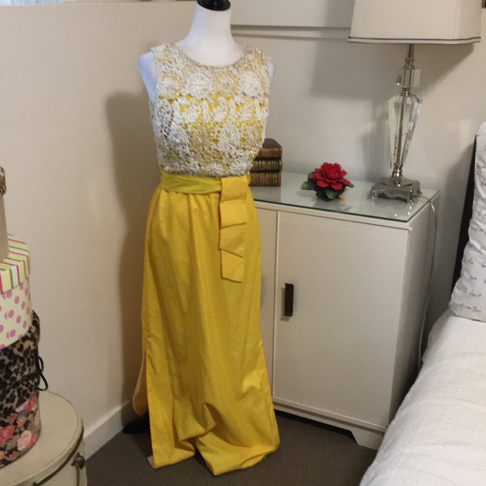 Vintage 1960's Myer Kahan Evening Gown Dress Size S